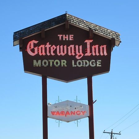 The Gateway Inn Canmore Eksteriør billede