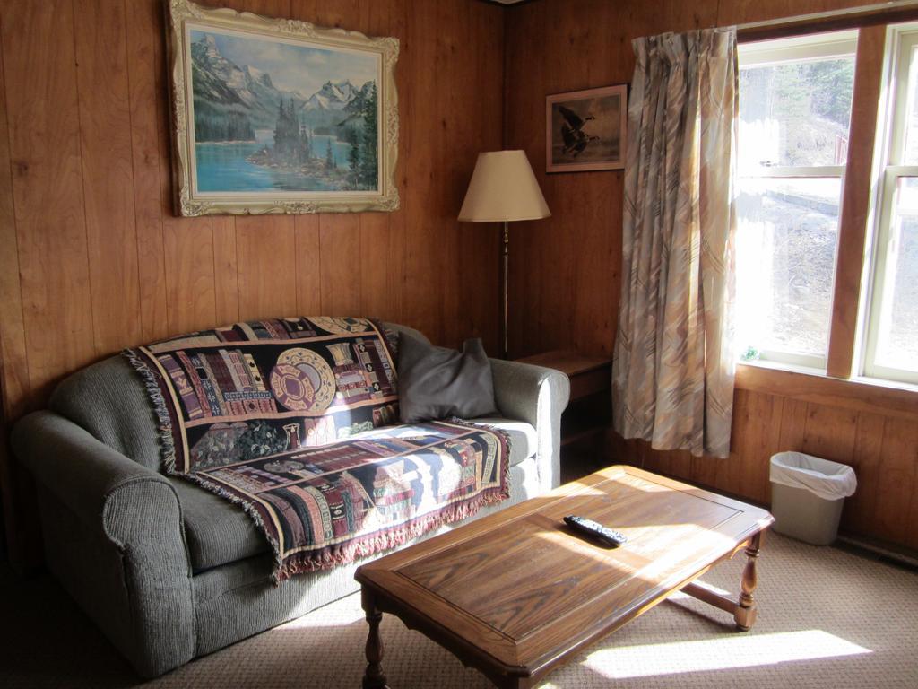 The Gateway Inn Canmore Eksteriør billede